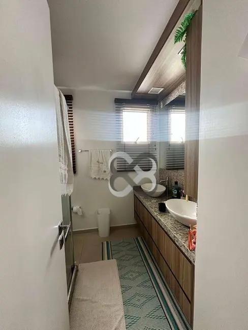 Foto 9 de Apartamento com 3 quartos à venda, 207m2 em Gleba Fazenda Palhano, Londrina - PR