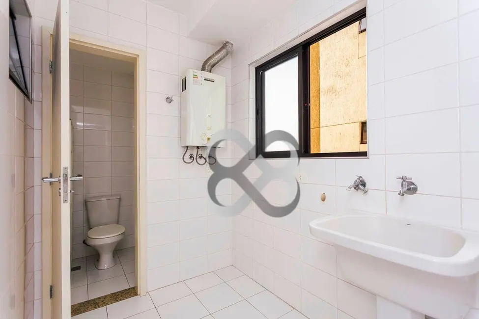 Apartamento com 4 quartos à venda, 187m2 em Centro, Londrina - PR - imagem 6 Foto 6 de Apartamento com 4 quartos à venda, 187m2 em Centro, Londrina - PR
