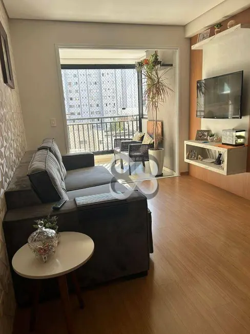 Apartamento com 3 quartos à venda, 150m2 em Centro, Londrina - PR - imagem 3 Foto 3 de Apartamento com 3 quartos à venda, 150m2 em Centro, Londrina - PR