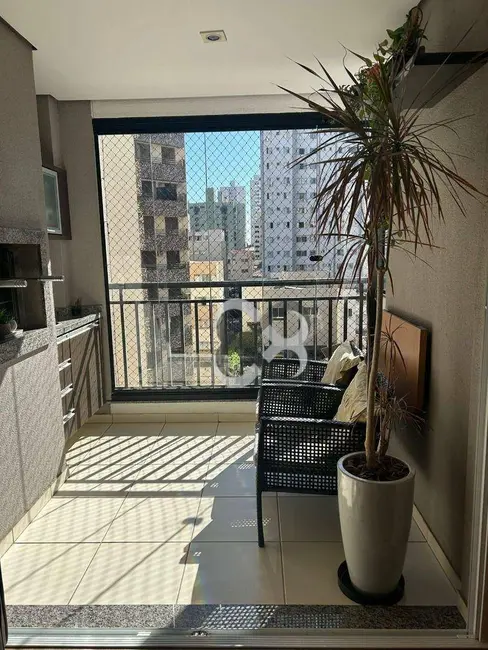 Apartamento com 3 quartos à venda, 150m2 em Centro, Londrina - PR - imagem 6 Foto 6 de Apartamento com 3 quartos à venda, 150m2 em Centro, Londrina - PR