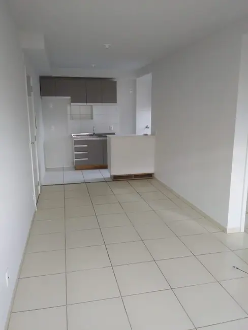 Apartamento com 2 quartos à venda, 62m2 em Londrina - PR - imagem 6 Foto 6 de Apartamento com 2 quartos à venda, 62m2 em Londrina - PR