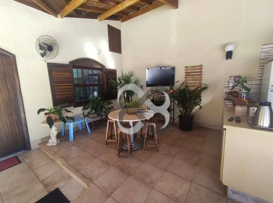 Casa com 5 quartos à venda, 1342m2 em Waldemar Hauer, Londrina - PR - imagem 6 Foto 6 de Casa com 5 quartos à venda, 1342m2 em Waldemar Hauer, Londrina - PR