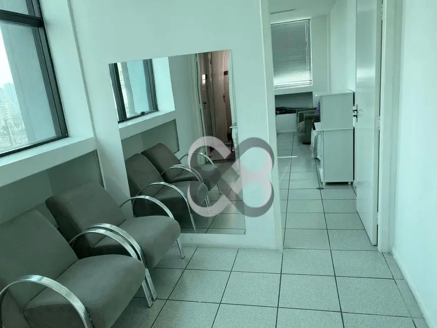 Sala Comercial à venda, 32m2 em Centro, Londrina - PR - imagem 4 Foto 4 de Sala Comercial à venda, 32m2 em Centro, Londrina - PR