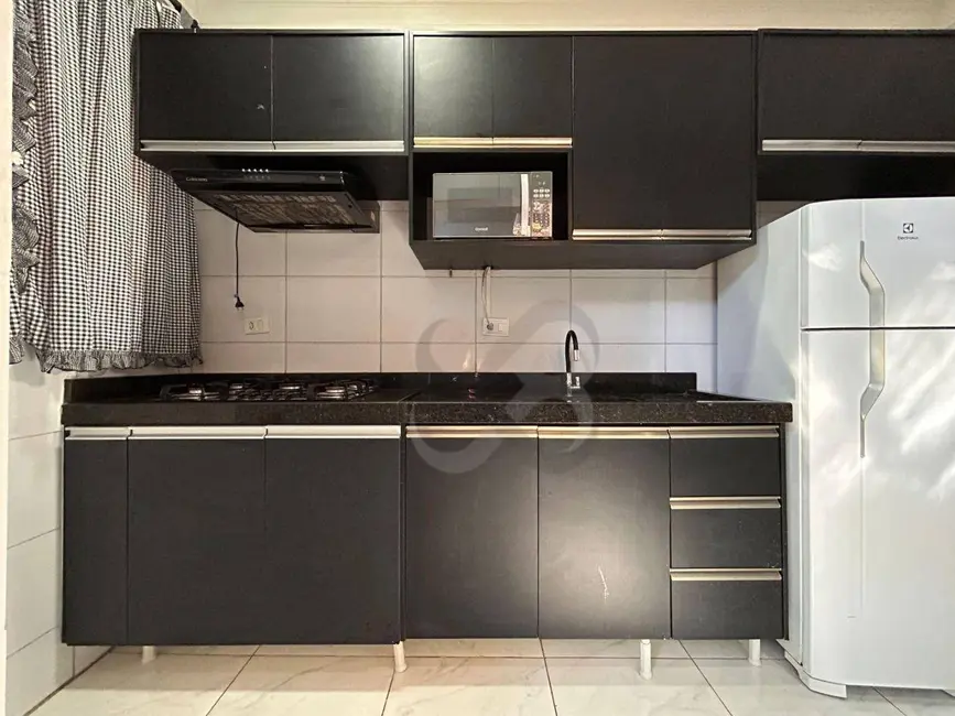 Foto 3 de Casa com 3 quartos para alugar, 150m2 em Jardim Tókio, Londrina - PR