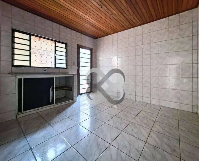 Casa com 4 quartos à venda, 325m2 em Londrina - PR - imagem 4 Foto 4 de Casa com 4 quartos à venda, 325m2 em Londrina - PR