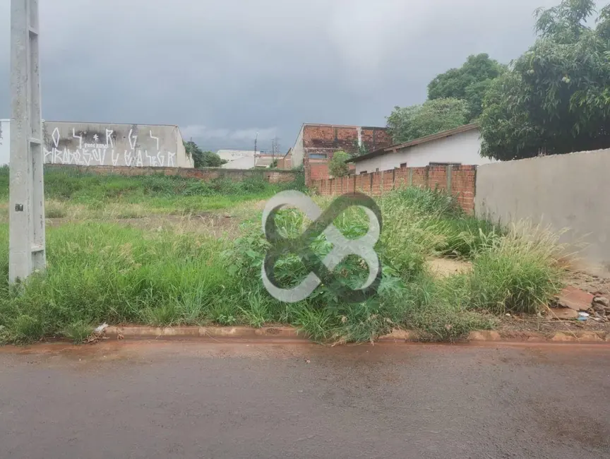 Foto 1 de Terreno / Lote à venda, 280m2 em Interlagos, Londrina - PR