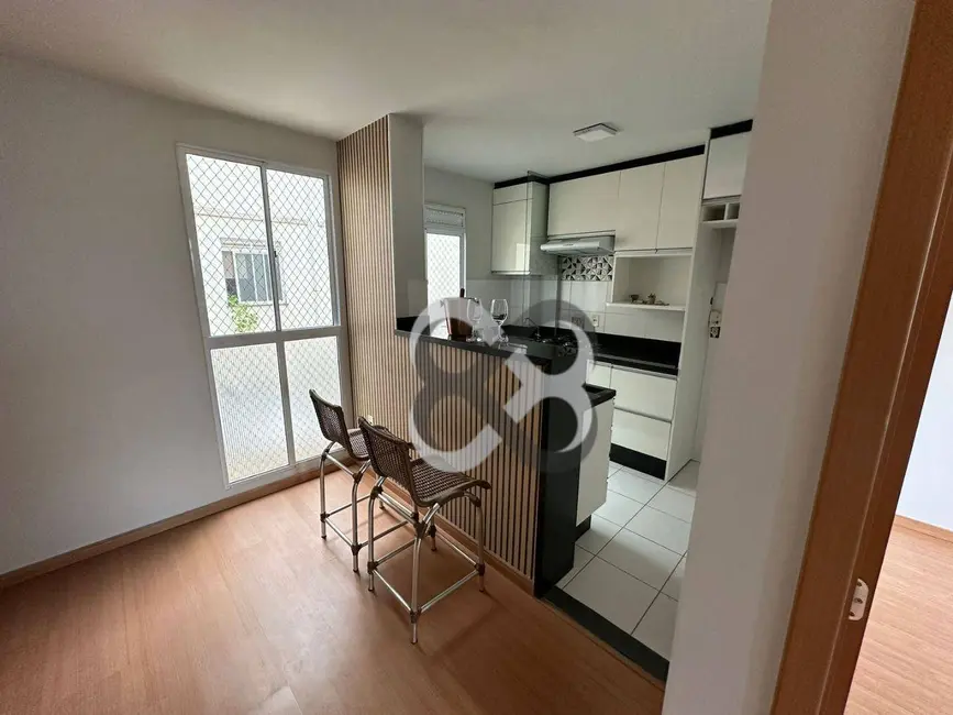 Foto 2 de Apartamento com 2 quartos à venda, 70m2 em Chácara Manella, Cambe - PR