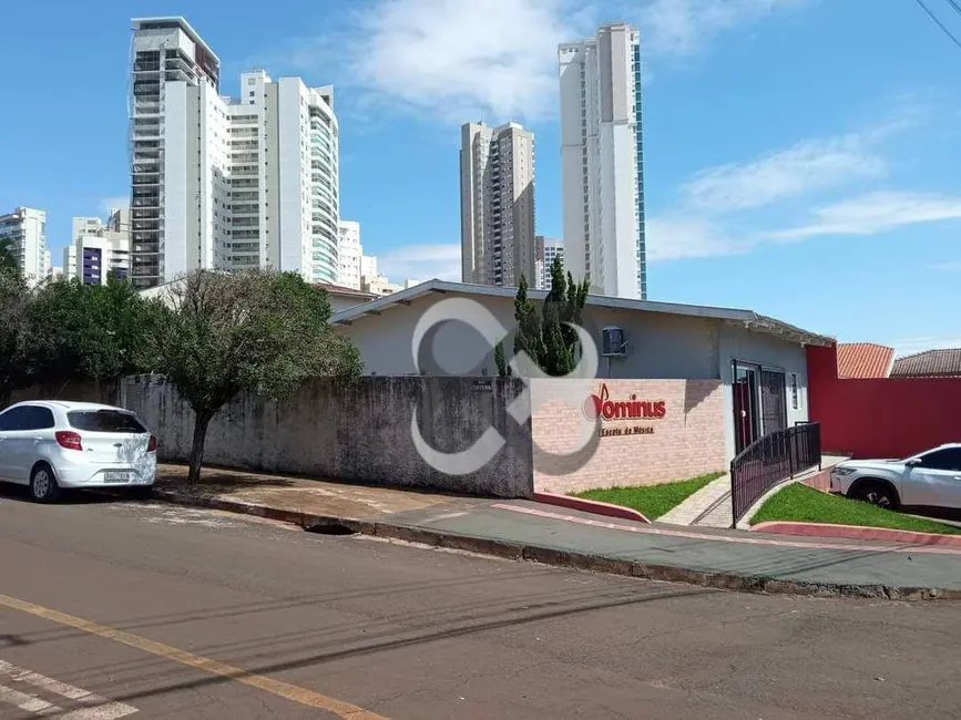 Casa à venda, 200m2 em Santa Rosa, Londrina - PR - imagem 2 Foto 2 de Casa à venda, 200m2 em Santa Rosa, Londrina - PR