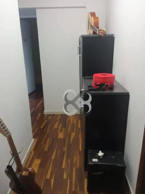 Casa à venda, 200m2 em Santa Rosa, Londrina - PR - imagem 6 Foto 6 de Casa à venda, 200m2 em Santa Rosa, Londrina - PR