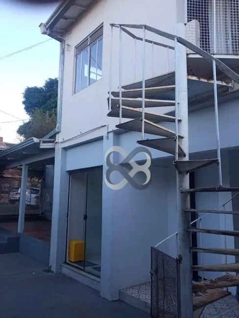 Casa à venda, 200m2 em Santa Rosa, Londrina - PR - imagem 8 Foto 8 de Casa à venda, 200m2 em Santa Rosa, Londrina - PR