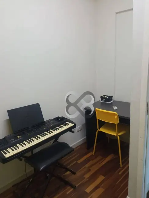 Casa à venda, 200m2 em Santa Rosa, Londrina - PR - imagem 3 Foto 3 de Casa à venda, 200m2 em Santa Rosa, Londrina - PR