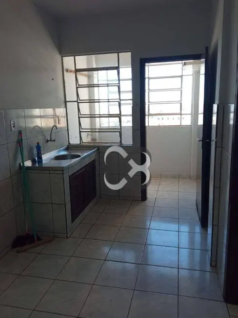 Apartamento com 2 quartos à venda, 69m2 em Centro, Londrina - PR - imagem 4 Foto 4 de Apartamento com 2 quartos à venda, 69m2 em Centro, Londrina - PR