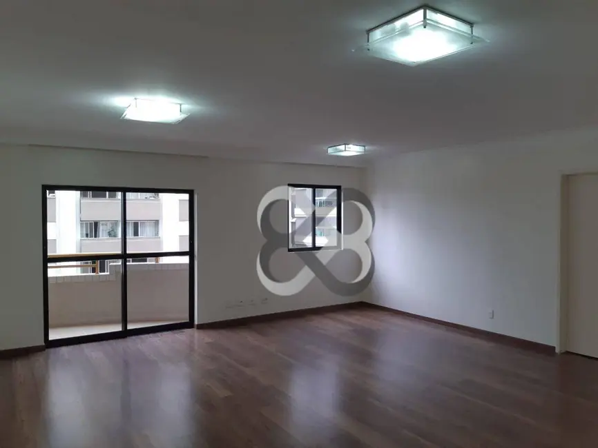 Foto 2 de Apartamento com 3 quartos à venda, 187m2 em Centro, Londrina - PR