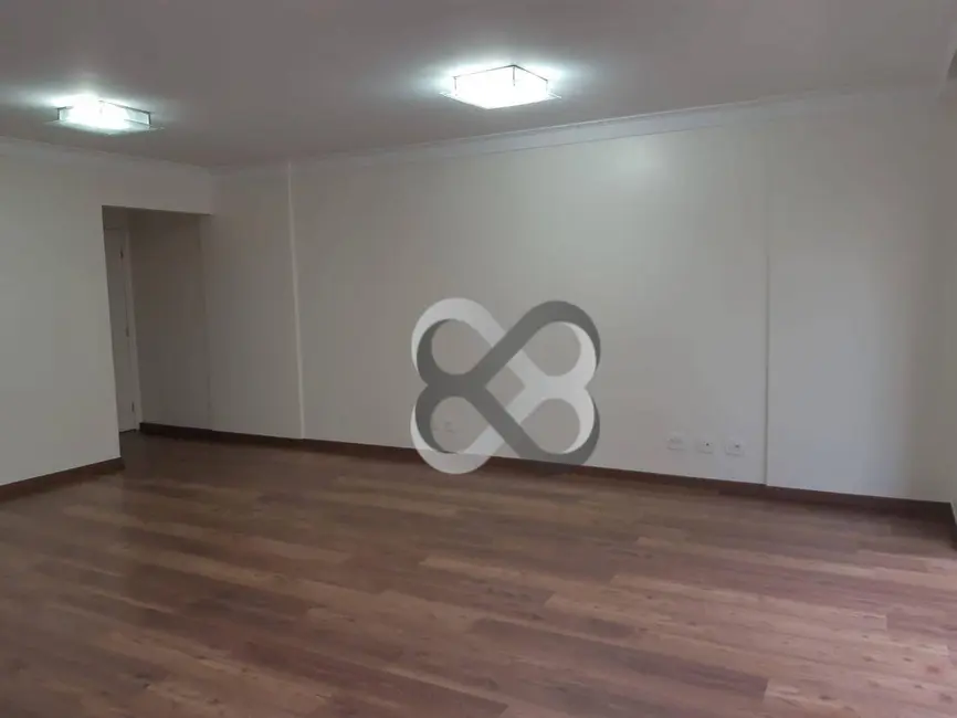 Foto 3 de Apartamento com 3 quartos à venda, 187m2 em Centro, Londrina - PR