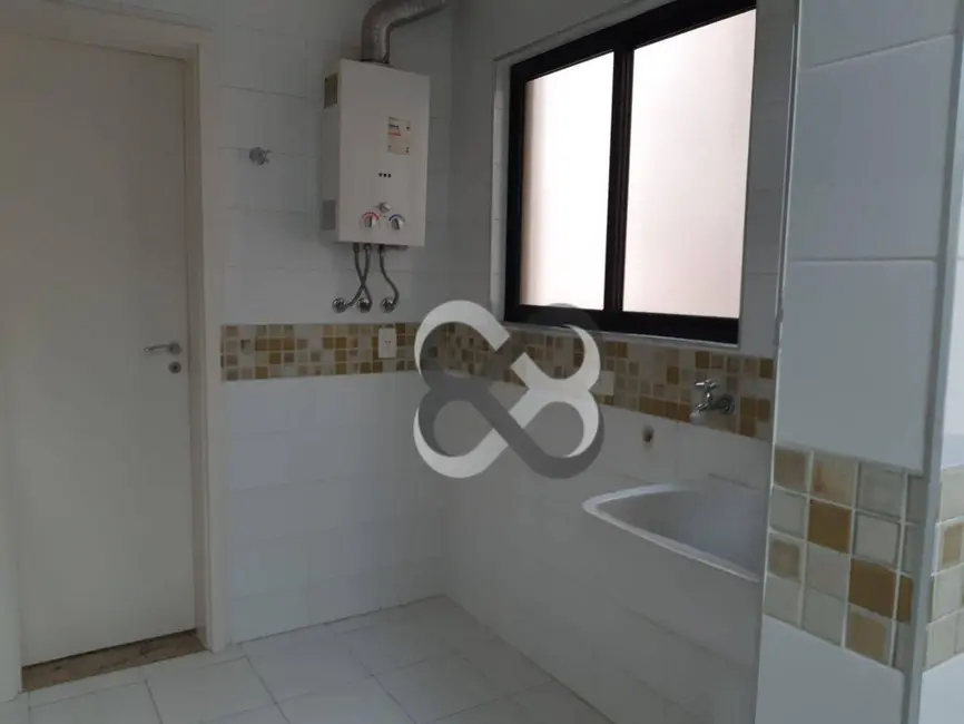 Foto 8 de Apartamento com 3 quartos à venda, 187m2 em Centro, Londrina - PR