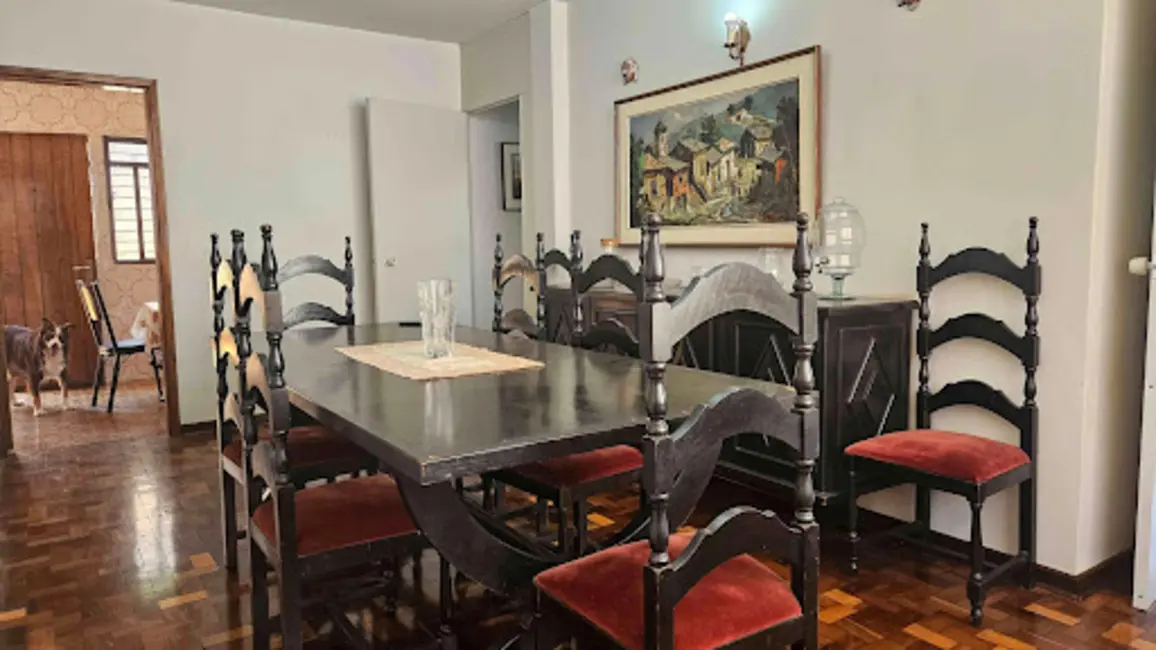 Foto 5 de Casa com 4 quartos à venda, 549m2 em Los Angeles, Londrina - PR