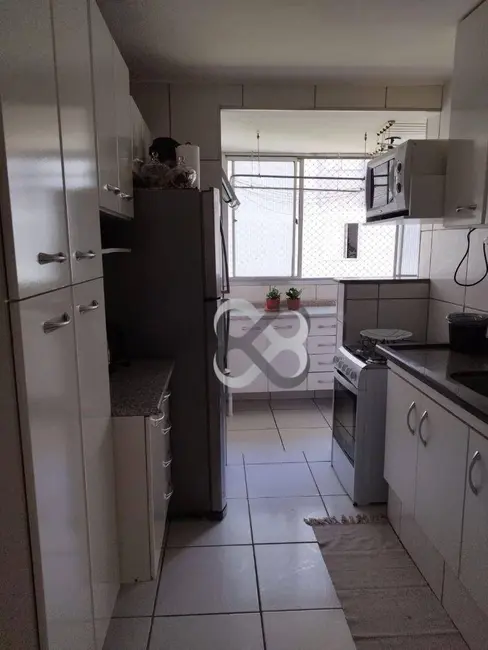 Apartamento com 3 quartos à venda, 91m2 em Antares, Londrina - PR - imagem 4 Foto 4 de Apartamento com 3 quartos à venda, 91m2 em Antares, Londrina - PR