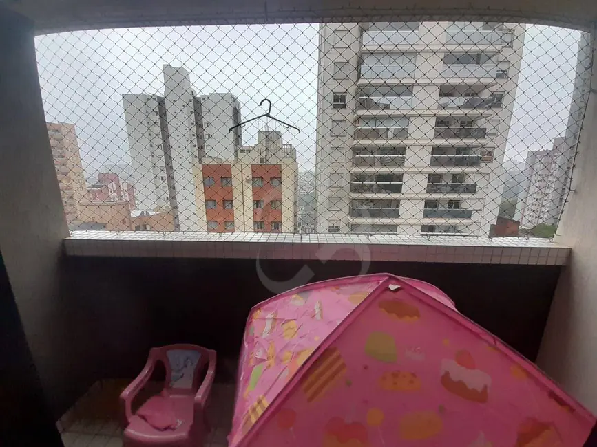 Apartamento com 3 quartos à venda, 110m2 em Centro, Londrina - PR - imagem 5 Foto 5 de Apartamento com 3 quartos à venda, 110m2 em Centro, Londrina - PR