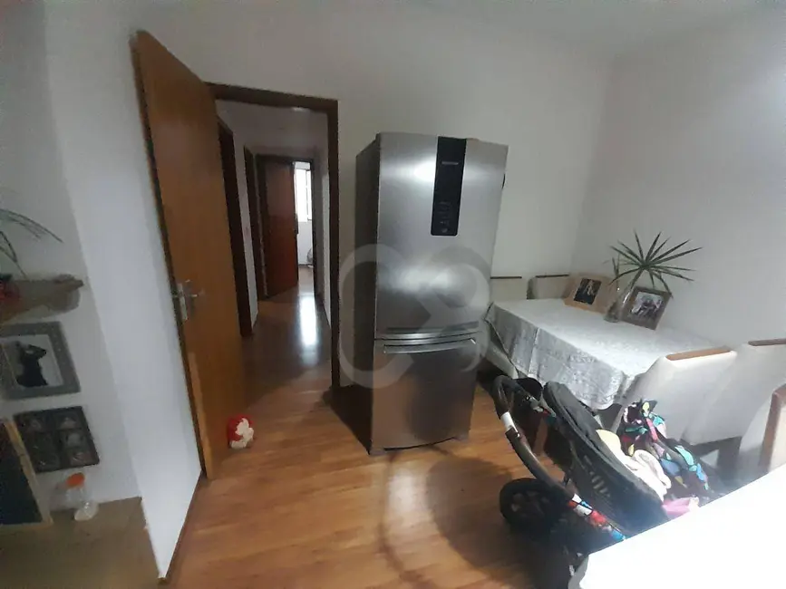 Apartamento com 3 quartos à venda, 110m2 em Centro, Londrina - PR - imagem 6 Foto 6 de Apartamento com 3 quartos à venda, 110m2 em Centro, Londrina - PR