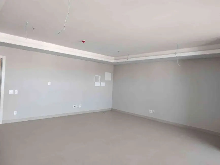 Sala Comercial para alugar, 63m2 em Centro, Londrina - PR - imagem 5 Foto 5 de Sala Comercial para alugar, 63m2 em Centro, Londrina - PR