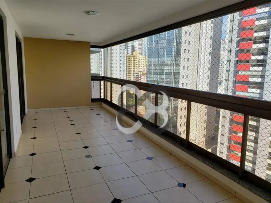 Apartamento com 3 quartos à venda, 325m2 em Jardim do Lago, Londrina - PR - imagem 6 Foto 6 de Apartamento com 3 quartos à venda, 325m2 em Jardim do Lago, Londrina - PR