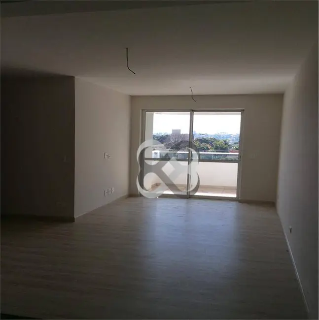 Apartamento com 3 quartos à venda, 126m2 em Petrópolis, Londrina - PR - imagem 5 Foto 5 de Apartamento com 3 quartos à venda, 126m2 em Petrópolis, Londrina - PR
