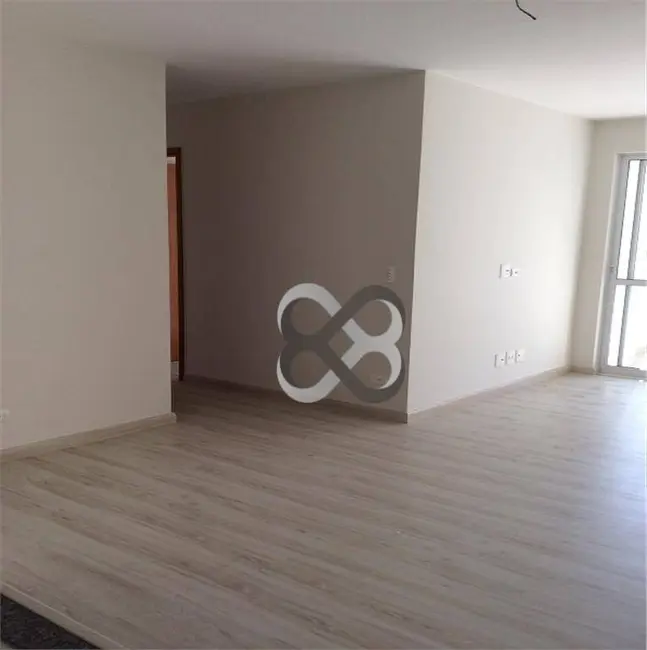 Apartamento com 3 quartos à venda, 126m2 em Petrópolis, Londrina - PR - imagem 6 Foto 6 de Apartamento com 3 quartos à venda, 126m2 em Petrópolis, Londrina - PR