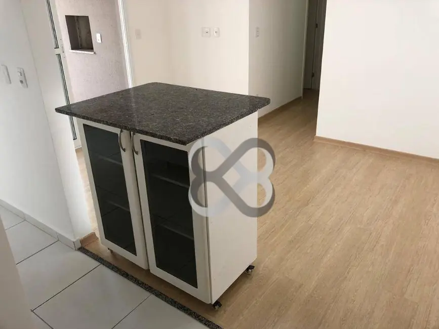 Foto 4 de Apartamento com 2 quartos para alugar, 85m2 em Centro, Londrina - PR