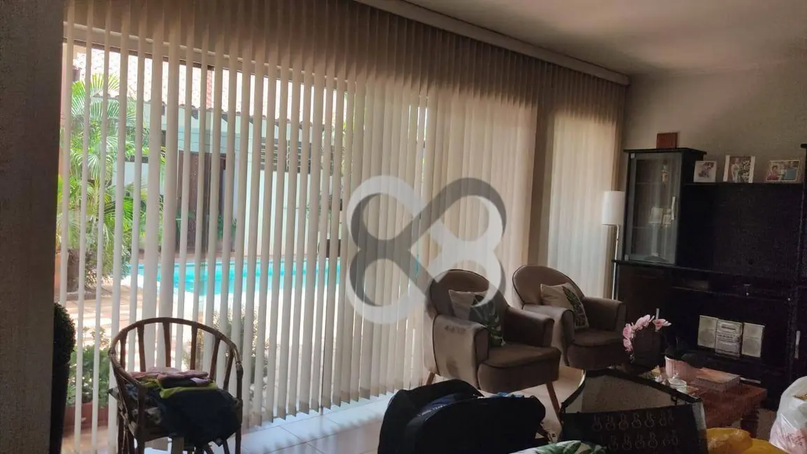 Foto 5 de Sobrado com 4 quartos à venda, 341m2 em Ibipora - PR