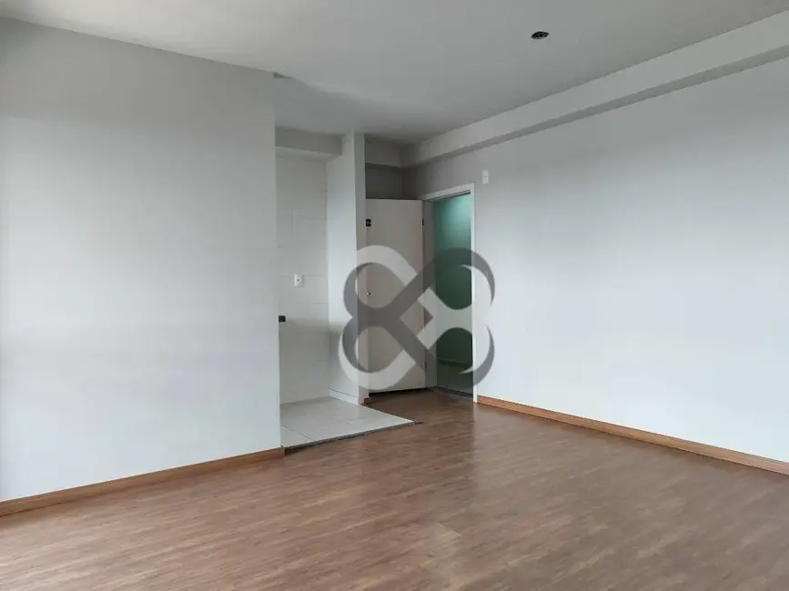 Apartamento com 3 quartos à venda, 160m2 em São Vicente, Londrina - PR - imagem 8 Foto 8 de Apartamento com 3 quartos à venda, 160m2 em São Vicente, Londrina - PR