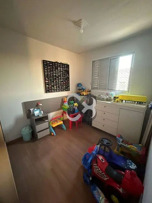 Apartamento com 2 quartos à venda, 50m2 em Paraíso, Londrina - PR - imagem 6 Foto 6 de Apartamento com 2 quartos à venda, 50m2 em Paraíso, Londrina - PR