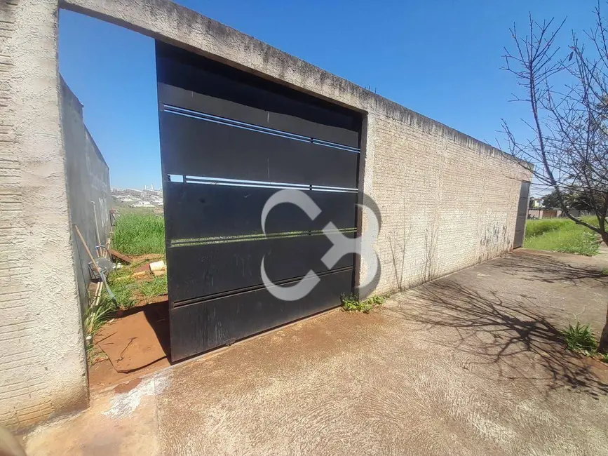 Foto 2 de Terreno / Lote à venda, 360m2 em Colúmbia, Londrina - PR