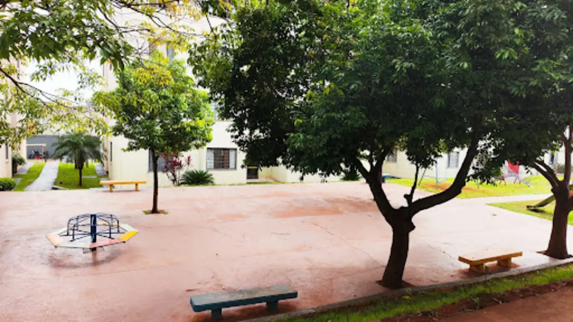 Foto 2 de Apartamento com 2 quartos à venda, 45m2 em Jardim Ana Eliza, Cambe - PR