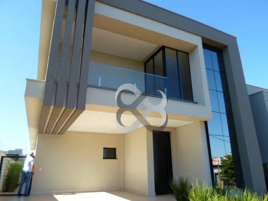 Sobrado com 4 quartos à venda, 251m2 em Conjunto Habitacional Alexandre Urbanas, Londrina - PR - imagem 2 Foto 2 de Sobrado com 4 quartos à venda, 251m2 em Conjunto Habitacional Alexandre Urbanas, Londrina - PR