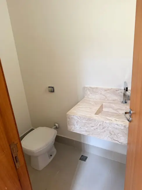 Foto 3 de Casa de Condomínio com 5 quartos para alugar, 513m2 em Esperança, Londrina - PR