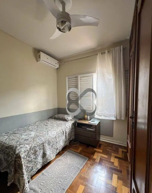 Casa com 3 quartos à venda, 345m2 em Londrina - PR - imagem 6 Foto 6 de Casa com 3 quartos à venda, 345m2 em Londrina - PR