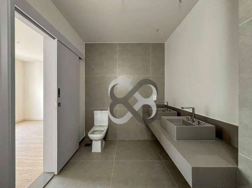 Apartamento com 3 quartos à venda, 139m2 em Londrina - PR - imagem 9 Foto 9 de Apartamento com 3 quartos à venda, 139m2 em Londrina - PR