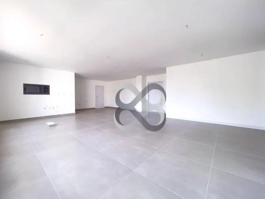 Apartamento com 3 quartos à venda, 139m2 em Londrina - PR - imagem 3 Foto 3 de Apartamento com 3 quartos à venda, 139m2 em Londrina - PR
