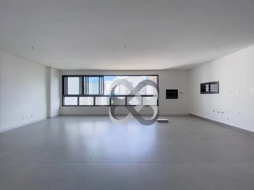Apartamento com 3 quartos à venda, 139m2 em Londrina - PR - imagem 6 Foto 6 de Apartamento com 3 quartos à venda, 139m2 em Londrina - PR