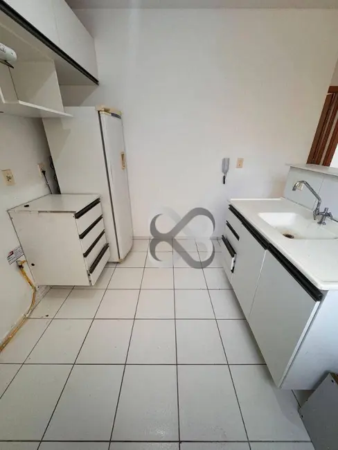 Foto 9 de Apartamento com 2 quartos à venda, 57m2 em Londrina - PR