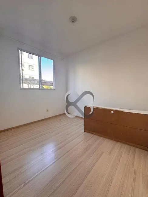 Foto 6 de Apartamento com 2 quartos à venda, 57m2 em Londrina - PR