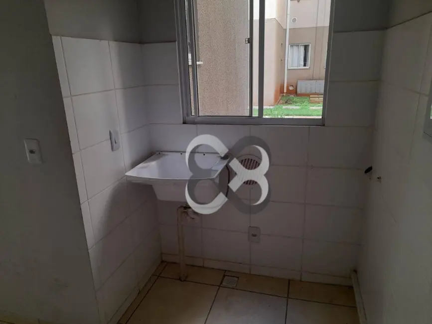 Apartamento com 2 quartos à venda, 60m2 em Conjunto Semiramis Barros Braga, Londrina - PR - imagem 6 Foto 6 de Apartamento com 2 quartos à venda, 60m2 em Conjunto Semiramis Barros Braga, Londrina - PR