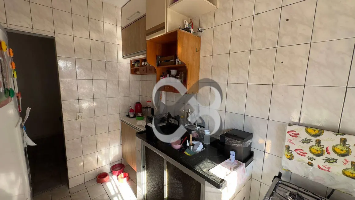 Casa com 3 quartos à venda, 156m2 em Residencial Verona, Londrina - PR - imagem 2 Foto 2 de Casa com 3 quartos à venda, 156m2 em Residencial Verona, Londrina - PR