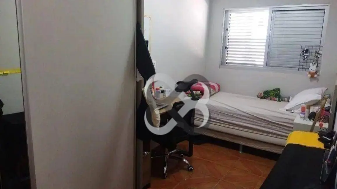 Foto 9 de Casa com 3 quartos à venda, 257m2 em Residencial Moradias Tibagi, Londrina - PR