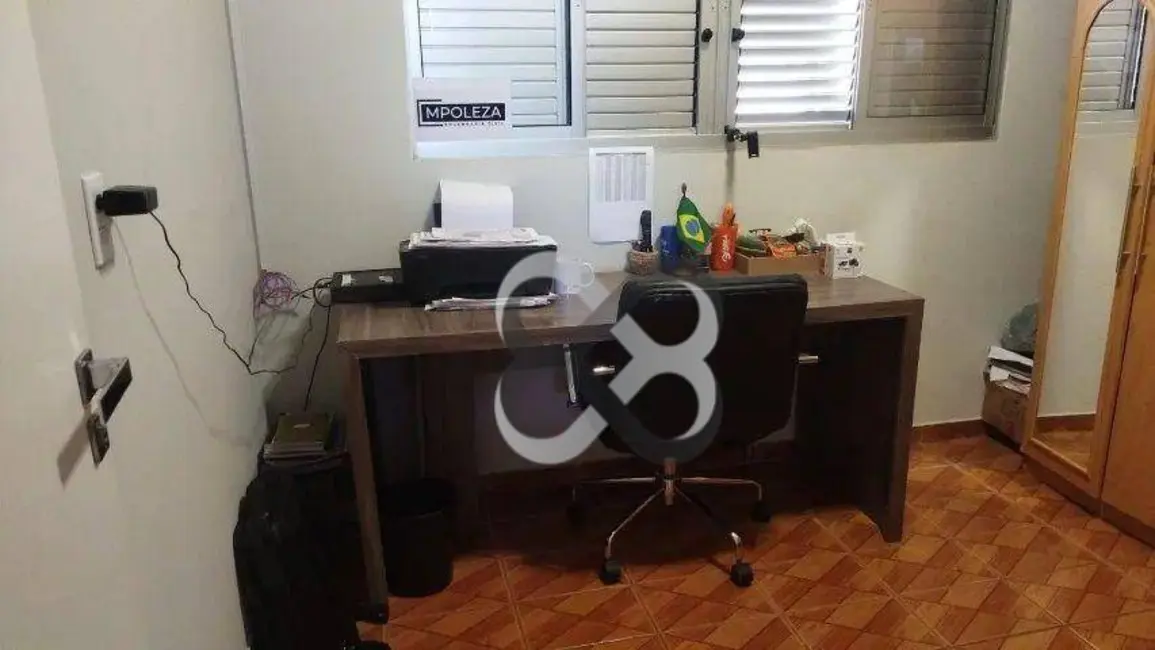 Foto 7 de Casa com 3 quartos à venda, 257m2 em Residencial Moradias Tibagi, Londrina - PR