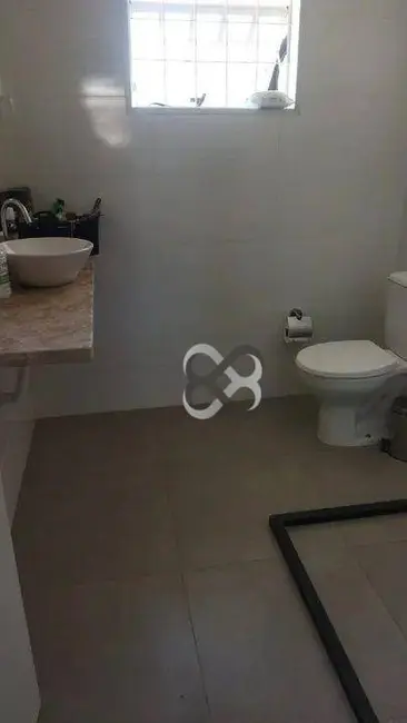 Foto 8 de Casa com 3 quartos à venda, 257m2 em Residencial Moradias Tibagi, Londrina - PR