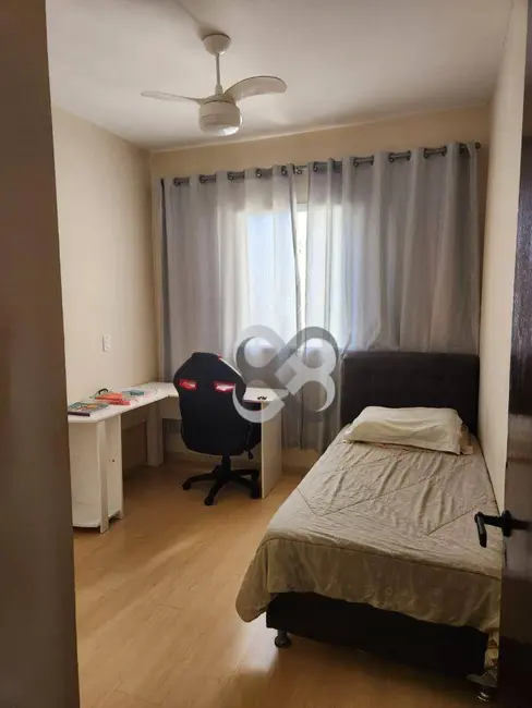 Apartamento com 3 quartos à venda, 133m2 em Centro, Londrina - PR - imagem 9 Foto 9 de Apartamento com 3 quartos à venda, 133m2 em Centro, Londrina - PR