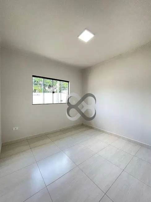 Casa com 3 quartos à venda, 150m2 em Jardim Colúmbia D, Londrina - PR - imagem 4 Foto 4 de Casa com 3 quartos à venda, 150m2 em Jardim Colúmbia D, Londrina - PR