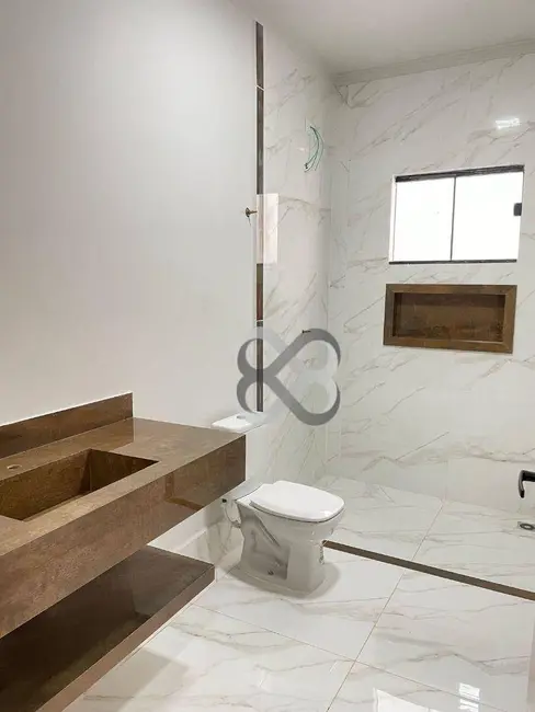 Casa com 3 quartos à venda, 150m2 em Jardim Colúmbia D, Londrina - PR - imagem 6 Foto 6 de Casa com 3 quartos à venda, 150m2 em Jardim Colúmbia D, Londrina - PR