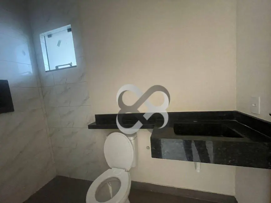 Casa com 3 quartos à venda, 127m2 em Jardim Nações Unidas, Londrina - PR - imagem 4 Foto 4 de Casa com 3 quartos à venda, 127m2 em Jardim Nações Unidas, Londrina - PR